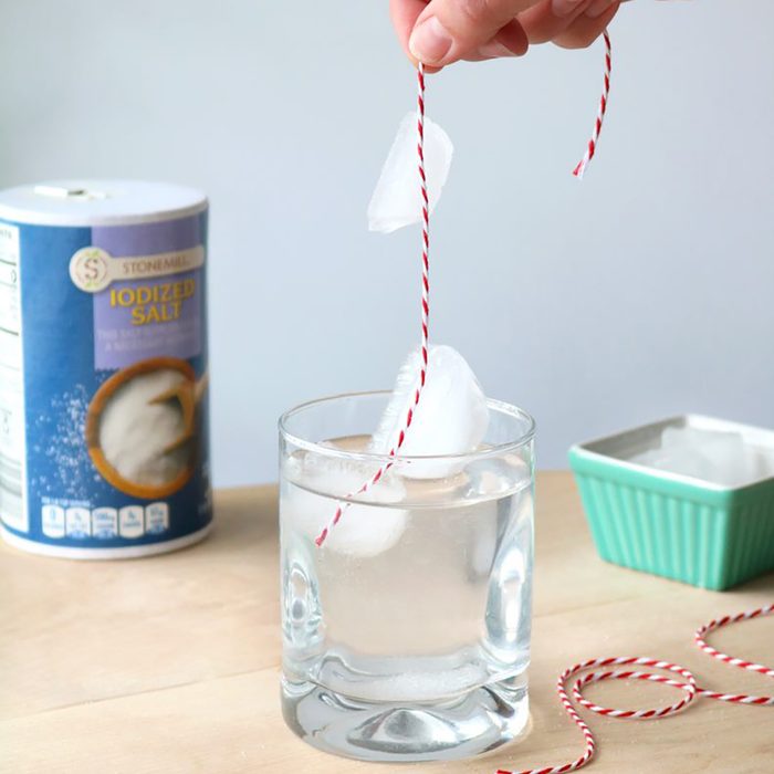 Why salt melts experiment