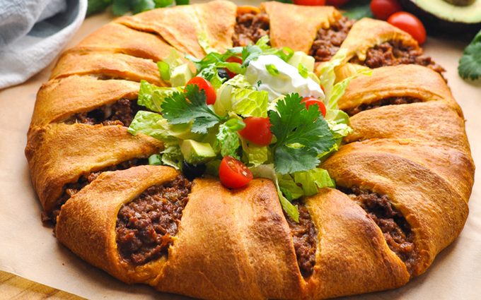 Taco crescent ring