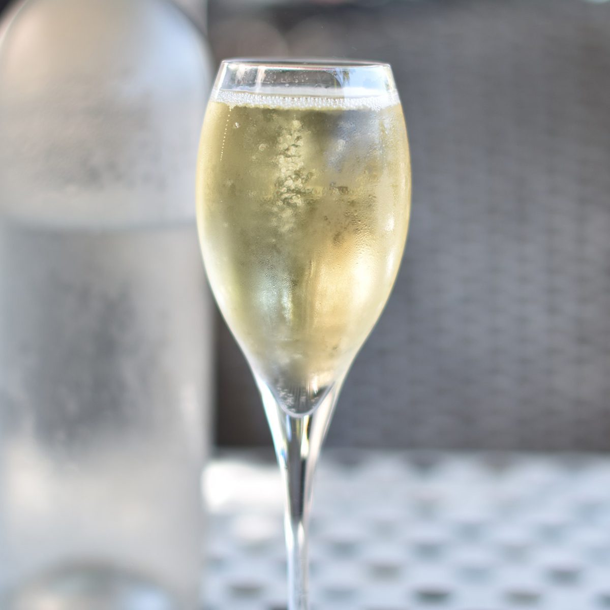 Champagne; Shutterstock ID 717169393; Job (TFH, TOH, RD, BNB, CWM, CM): TOH