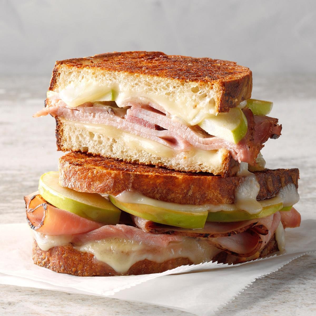 Grilled Cheese Ham And Apple Sandwich