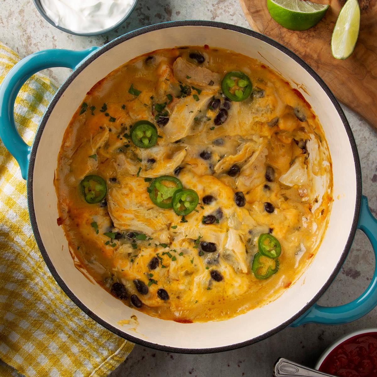 Dutch Oven Enchiladas Exps Ft20 250694 F 0212 1 5