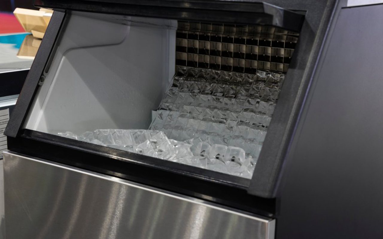 Here’s the Real Reason Hotels Have Ice Machines