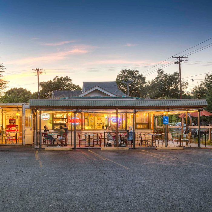 The best vegetarian/vegan cafe in Arkansas
