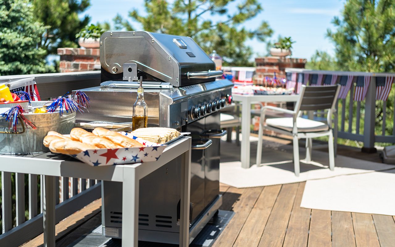 How to Use a Gas Grill