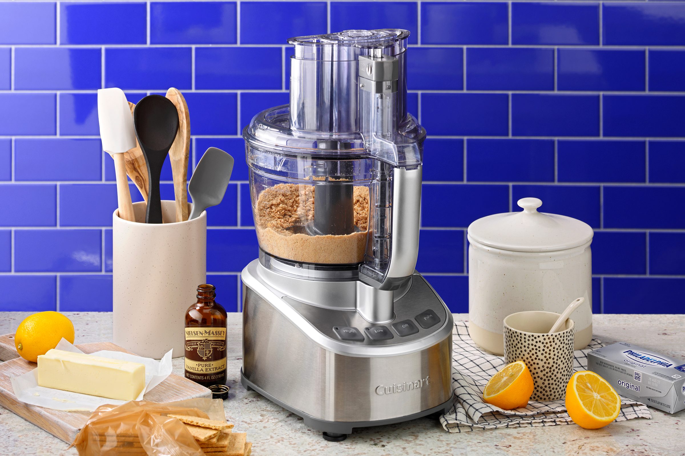 When to Use a Food Processor vs. a Blender