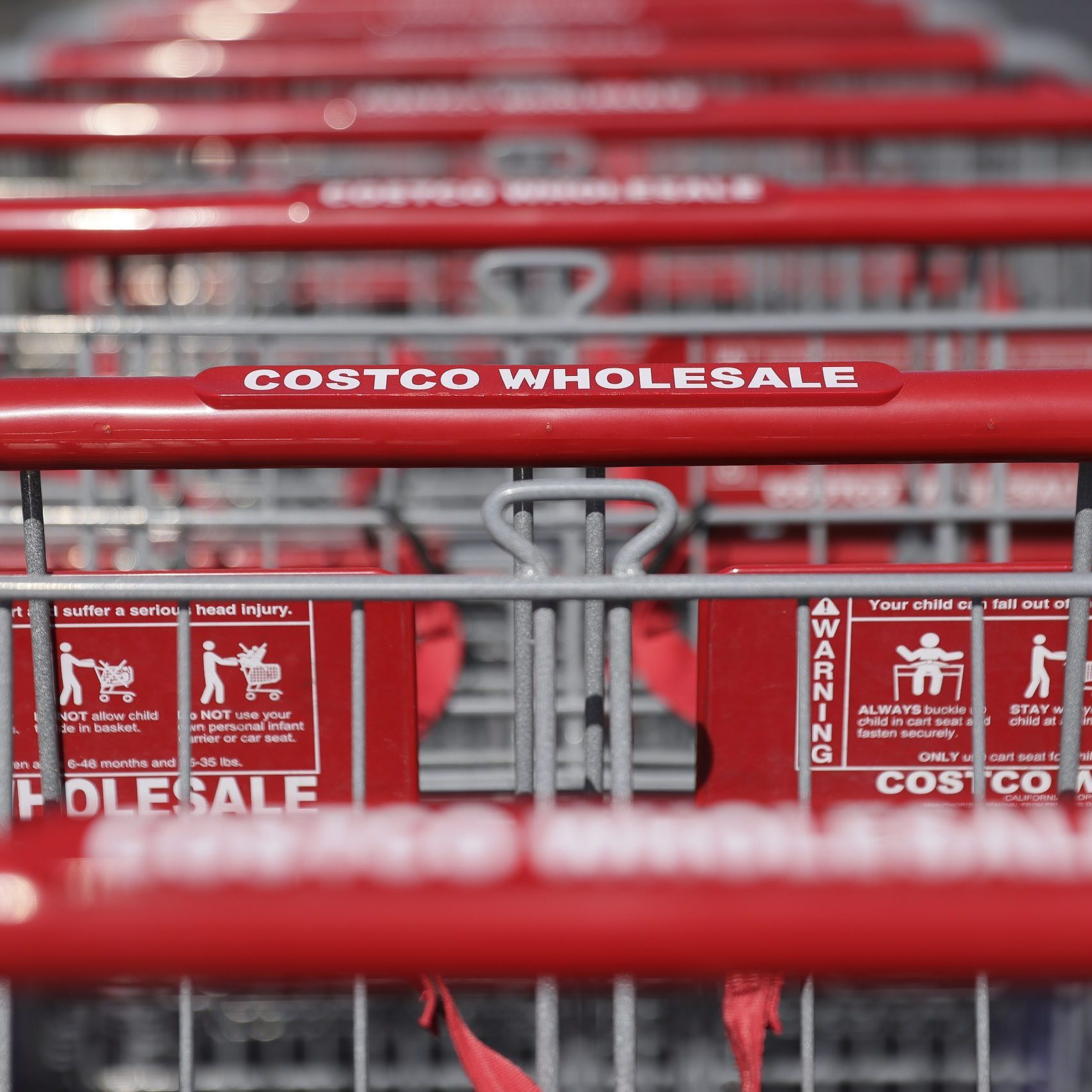 Costco Announces Raising Minimum Wage to $16 An Hour