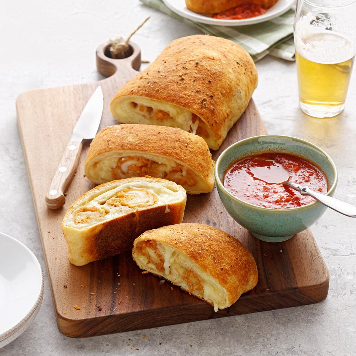 Chicken Parmesan Stromboli Exps Rc21 262786 B07 21 4b