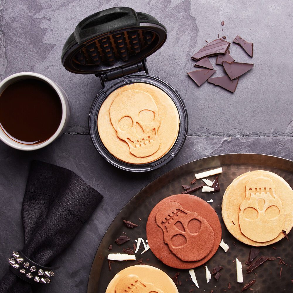 Dash Skull Mini Waffle Maker