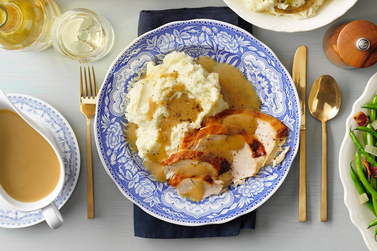 How to Make Gravy from Pan Drippings