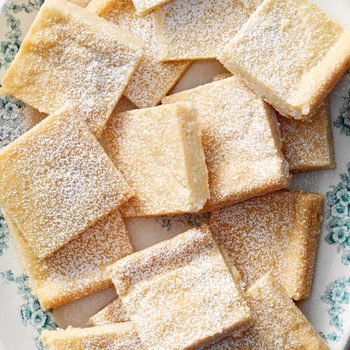 Buttery 3 Ingredient Shortbread Cookies Exps Hcbz22 77957 Dr 04 26 1b 9 1