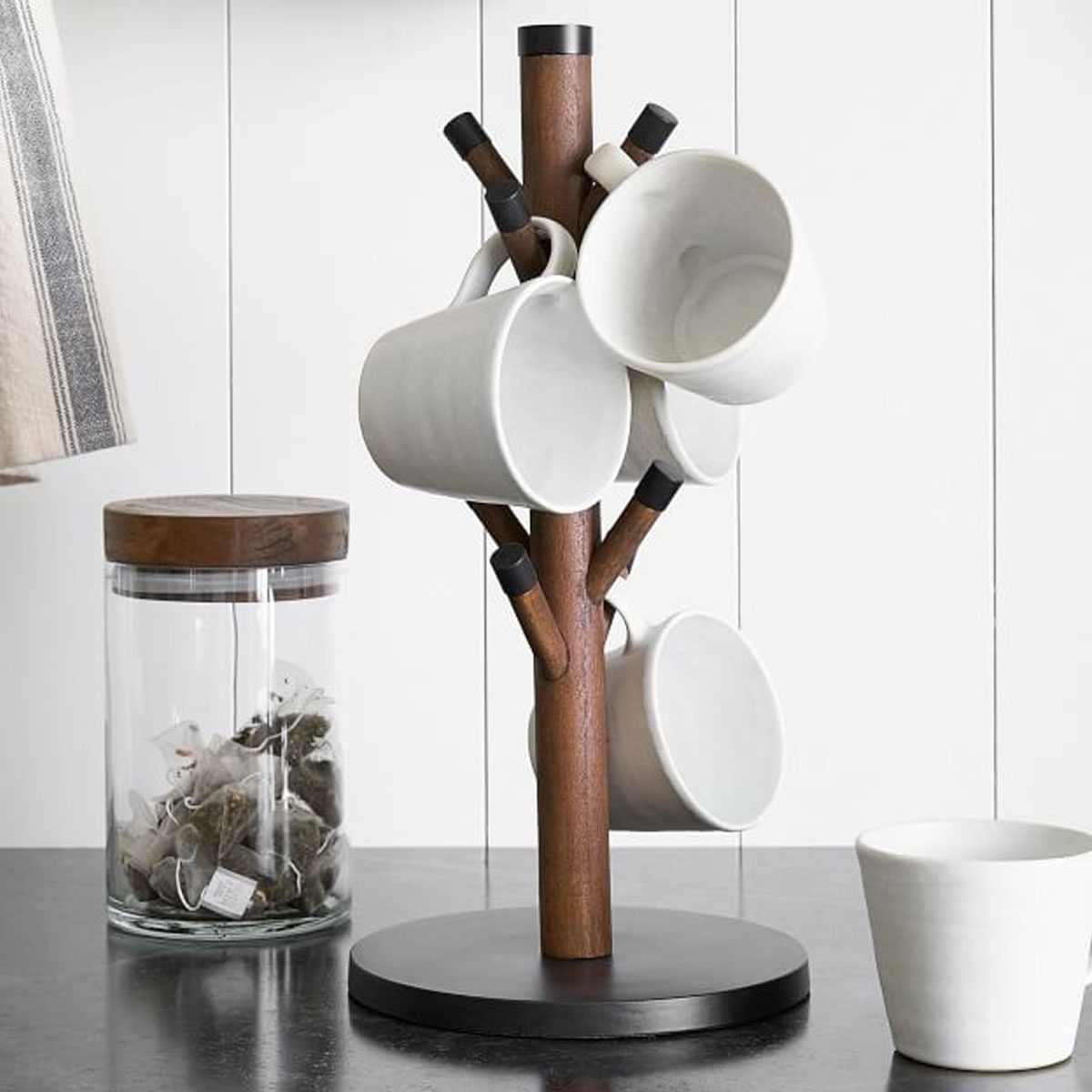 Chateau Wood Mug Tree