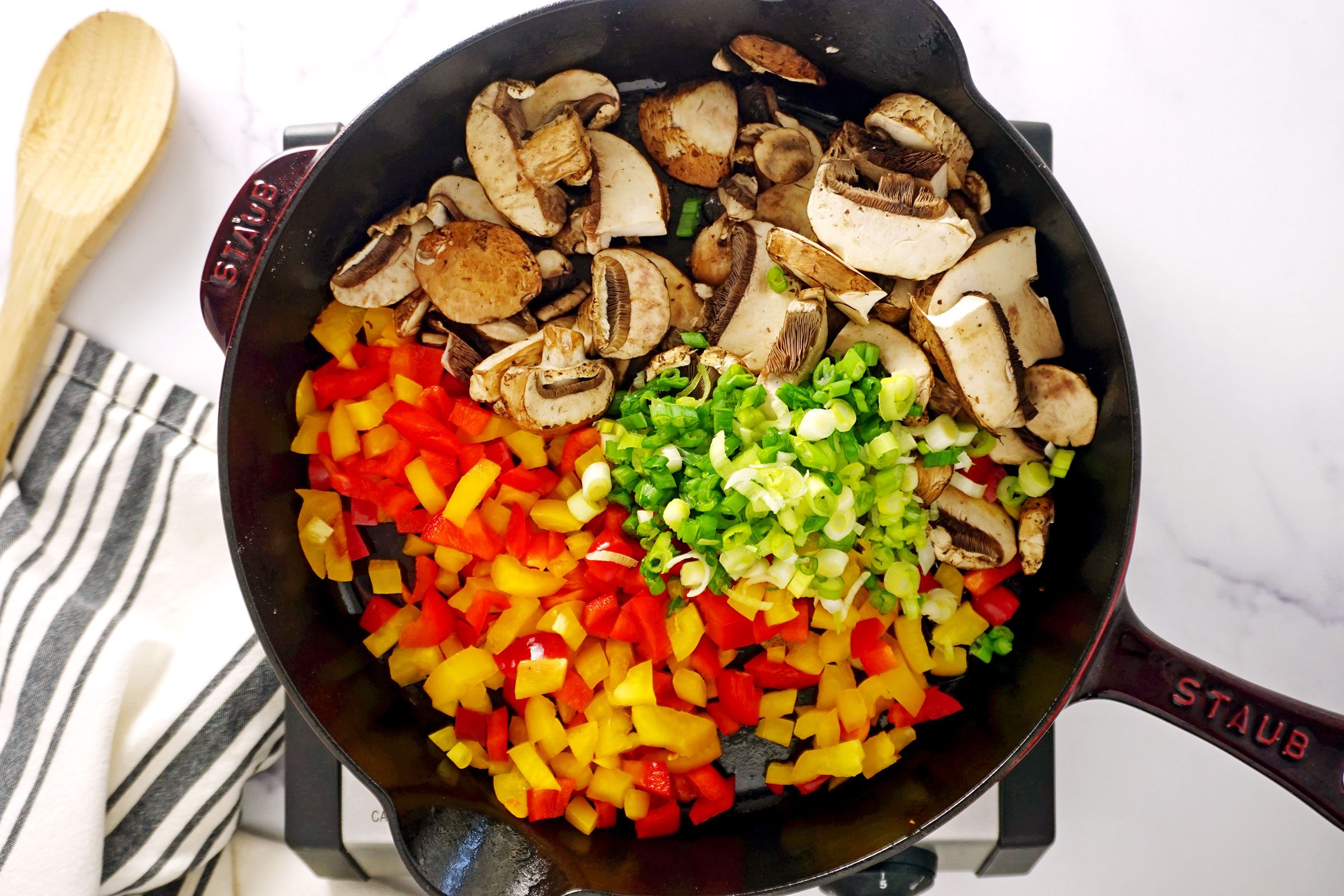 Louisiana Chicken Pasta saute veggies