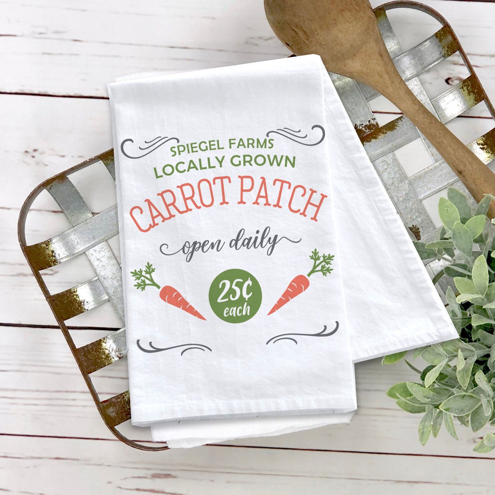 Personalized Carrot Towe