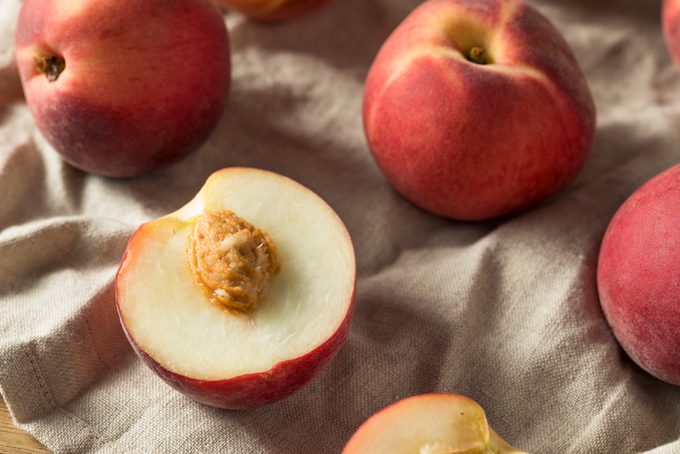 Raw Ripe Organic White Peaches