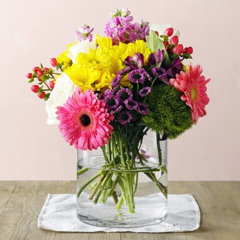 Tiktok Floral Arrangement; How To Finished Product; Hero Image