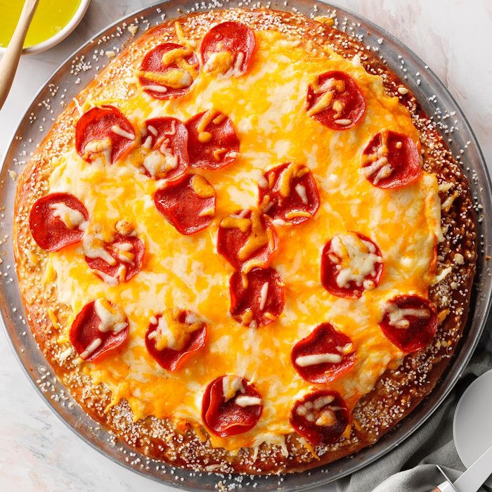 Pretzel Crust Pizza Exps Tohcr22 265056 P2 Md 06 17 4b 2