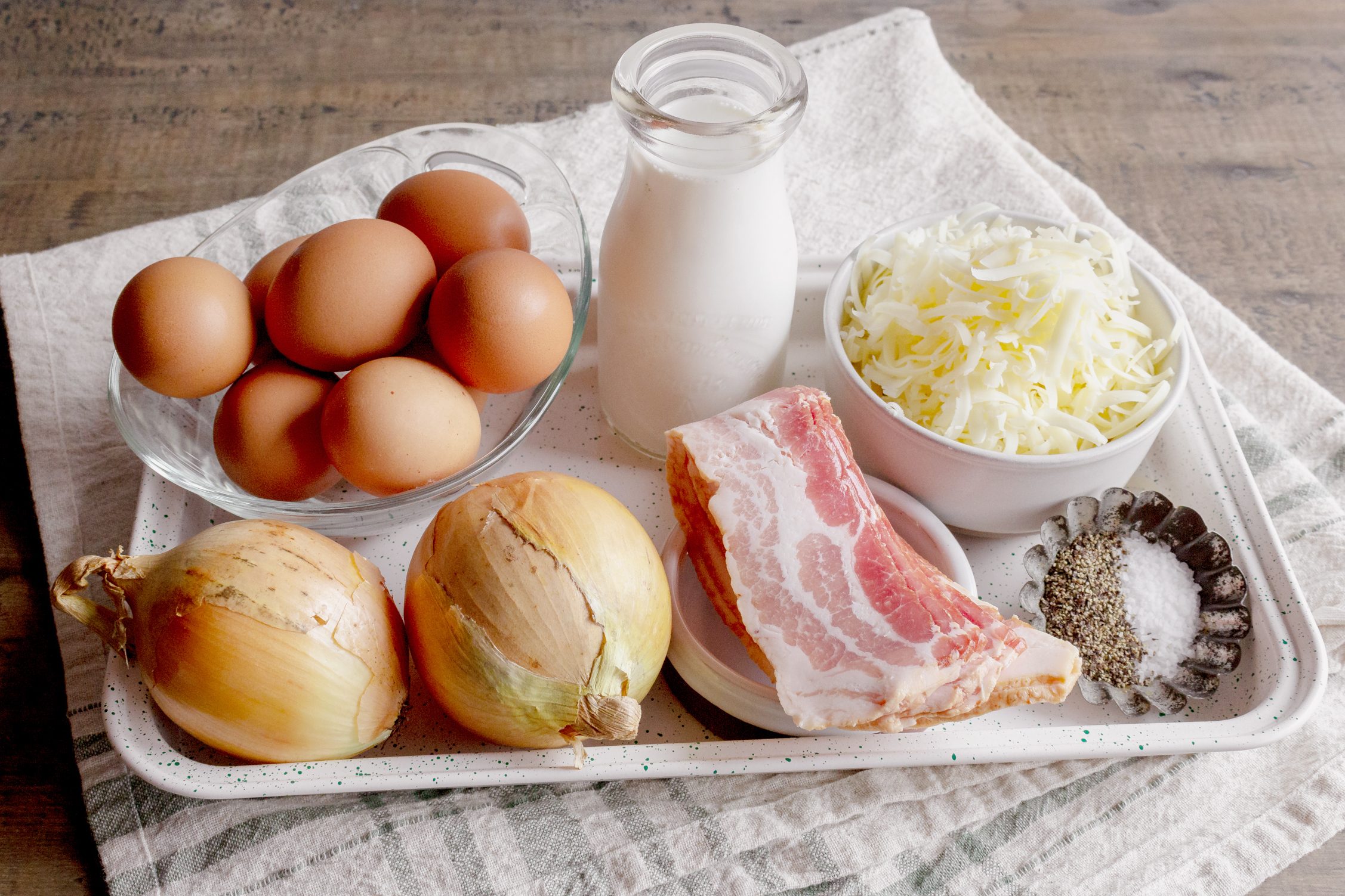 Ree Drummond's Cowboy Quiche ingredients