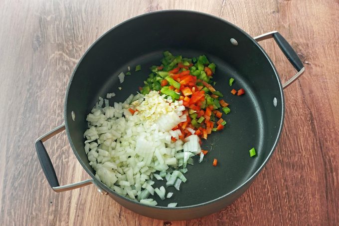 Pioneer Woman Tortilla Soup 111322 Toh 03 Lauren Habermehl Jvedit