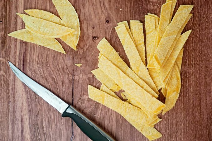 Pioneer Woman Tortilla Soup 111322 Toh 07 Lauren Habermehl Jvedit