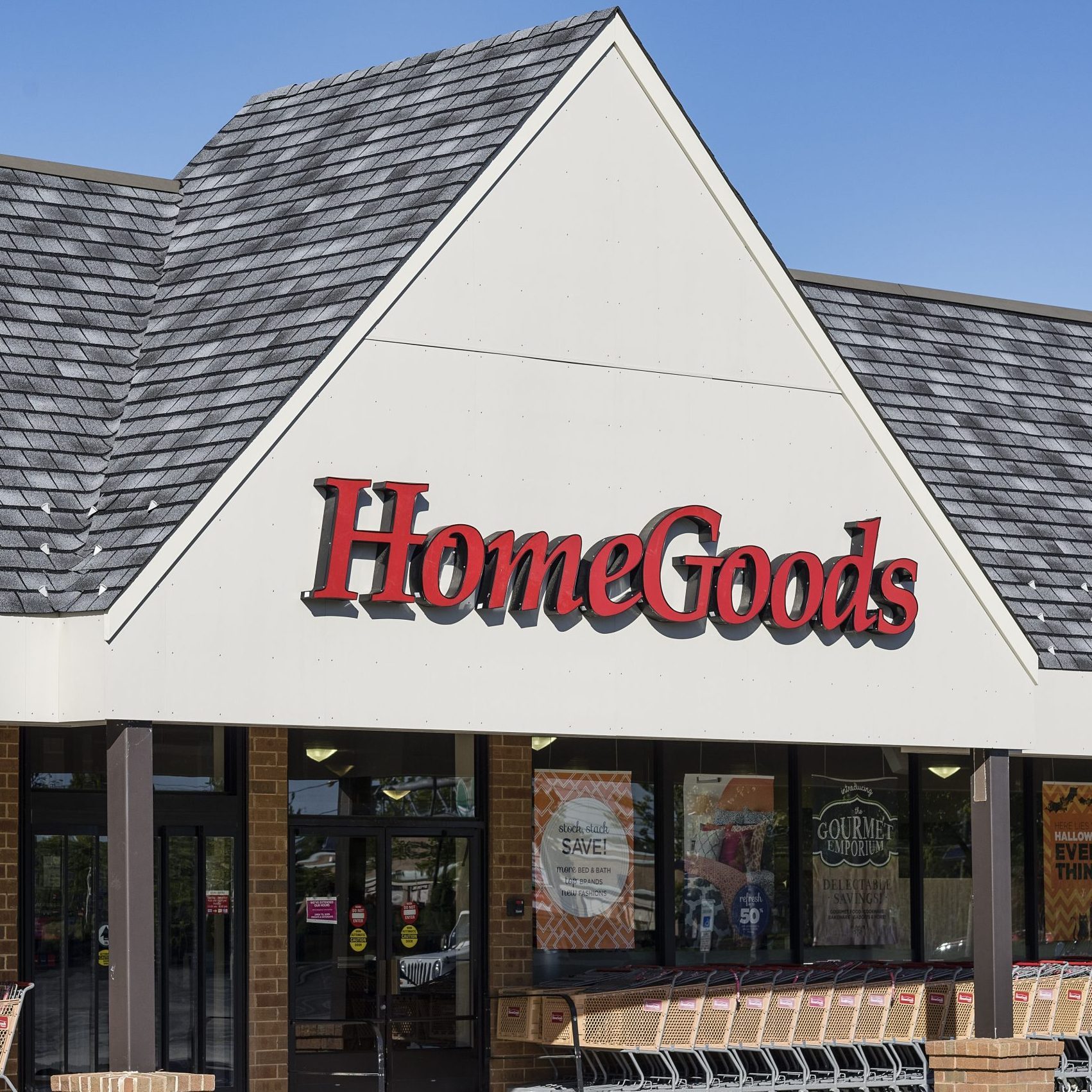 Home Goods furnishing store exterior...