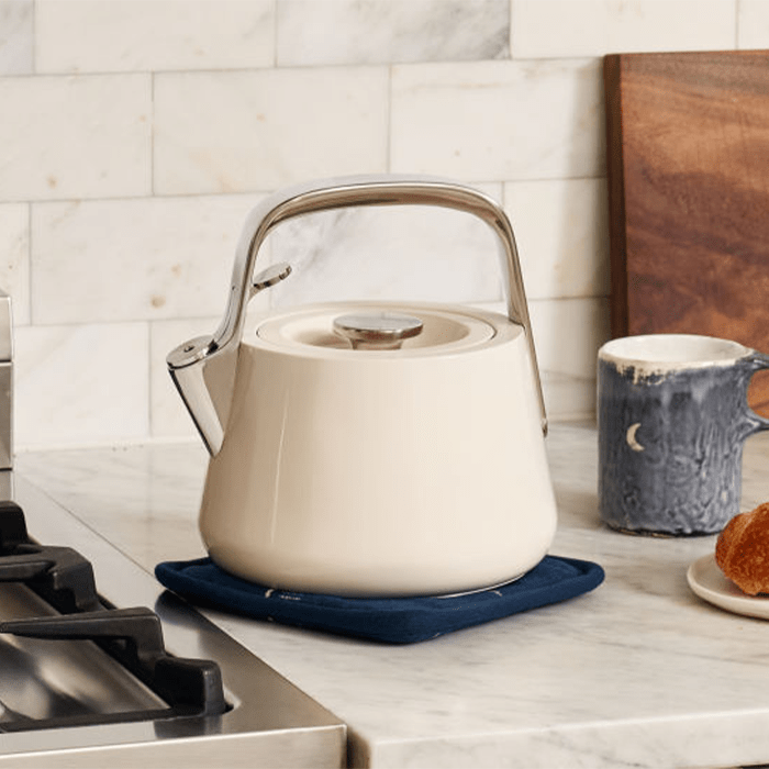 Whisteling Tea Kettle Ecomm Via Carawayhome.com