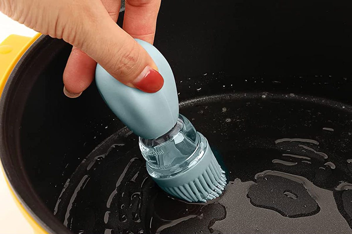 This Gadget is the Secret to Perfectly Greased Pans Every Time—And It’s on Sale