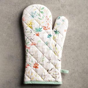 Floral Oven Mitt