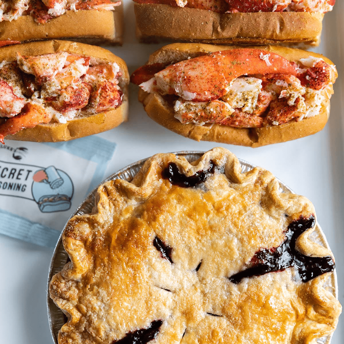 Lukeslobster Lobster Rolls Blueberry Pie Kit