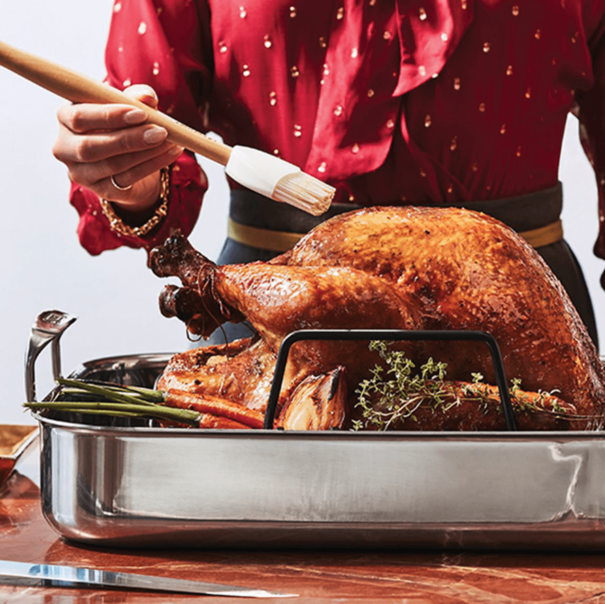 Viking Stainless Steel Roaster And Carving Set