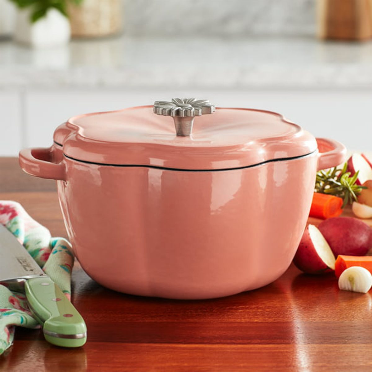 Pioneer Woman Dutch Oven