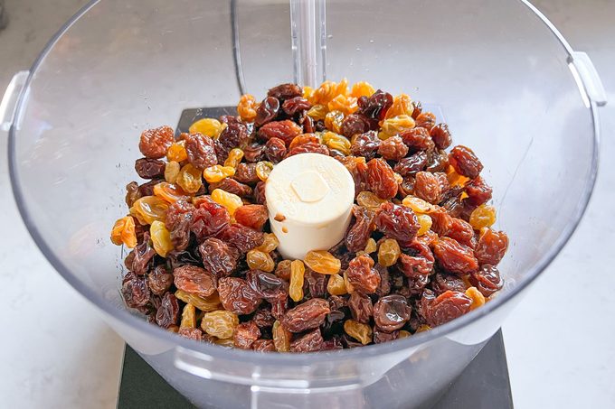 Food Processor For Hulu Black Cake Risa Lichtman For Toh