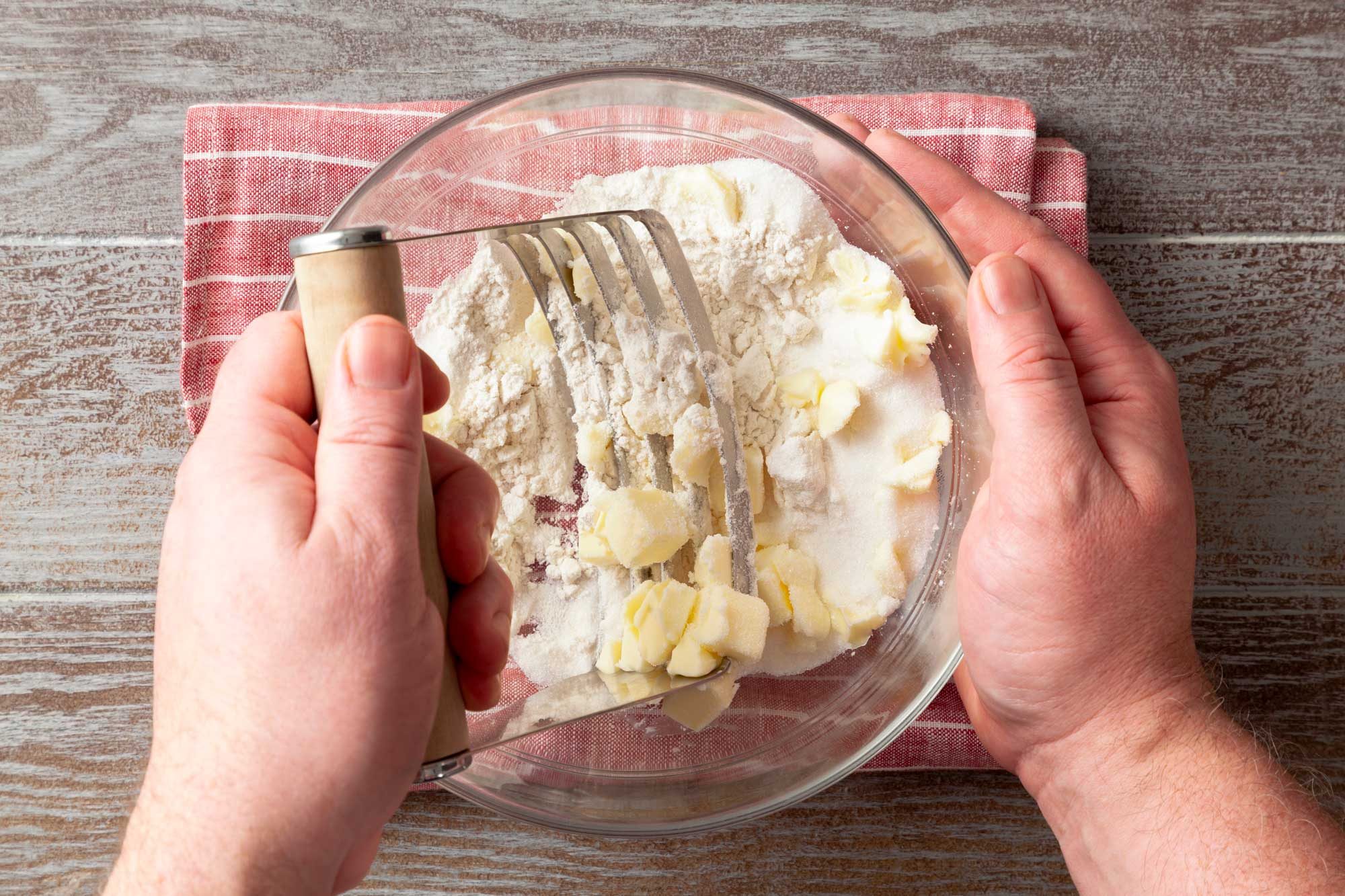 Combine the flour and sugar, and cut in the cold butter to make streusel
