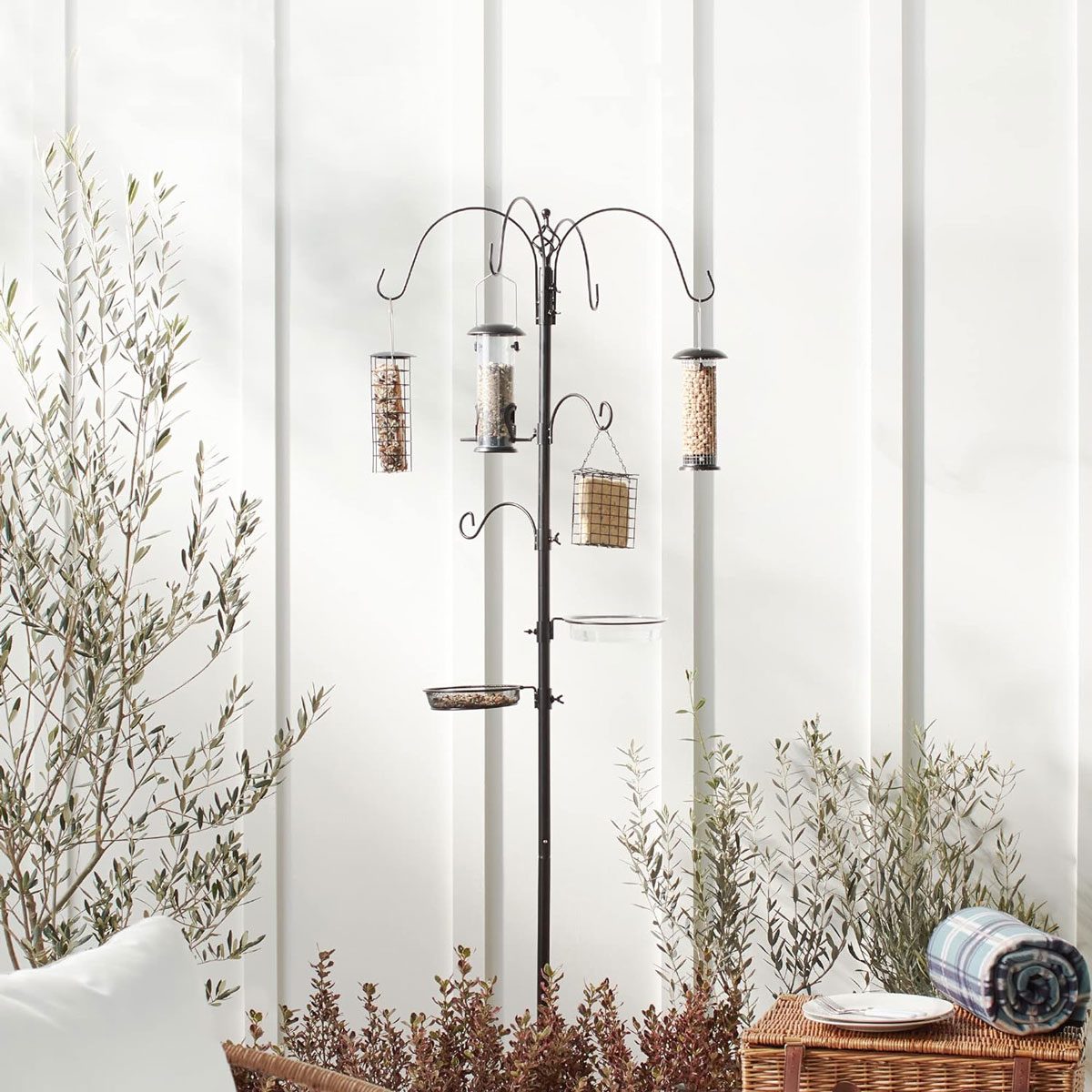 Bird Feeding Station