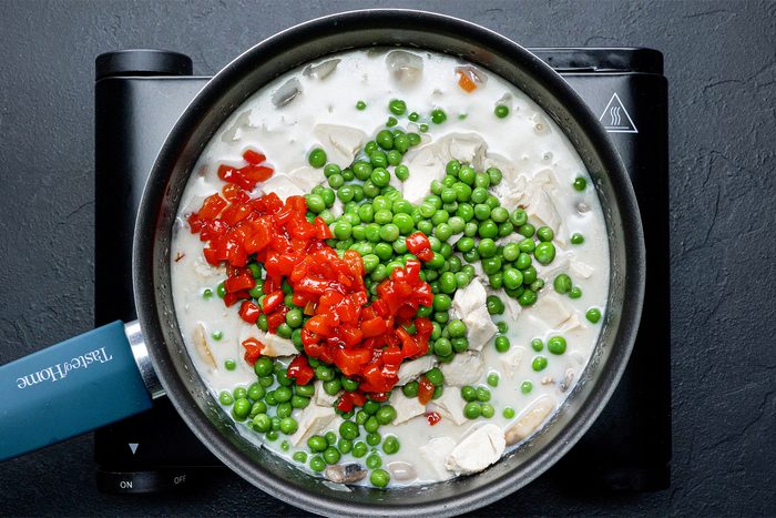 Chicken Potpie Casserole Tohvs24 27655 Df 02 06 Chickenpotpiecasserole 3