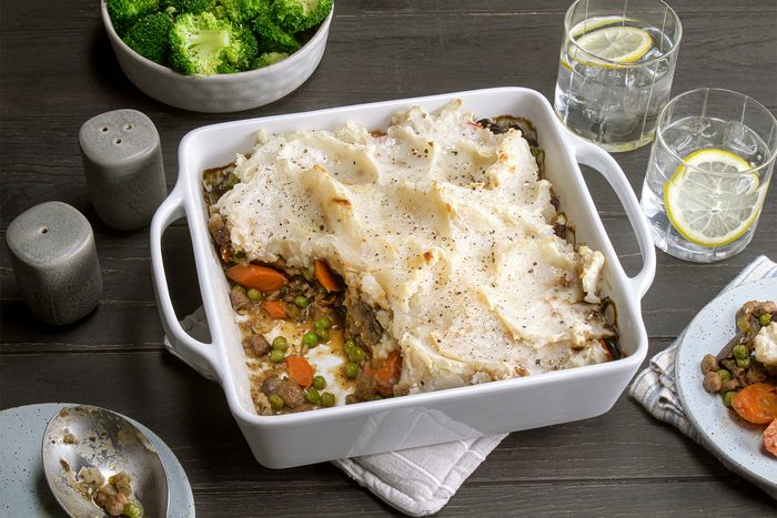 Hearty Meatless Shepherd's Pie Tohvp24 86545 Mf 01 17 Vegetarianshepherdspie 1