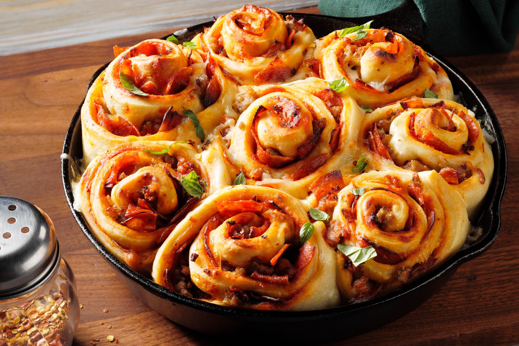 120 Cast-Iron Recipes for Winter