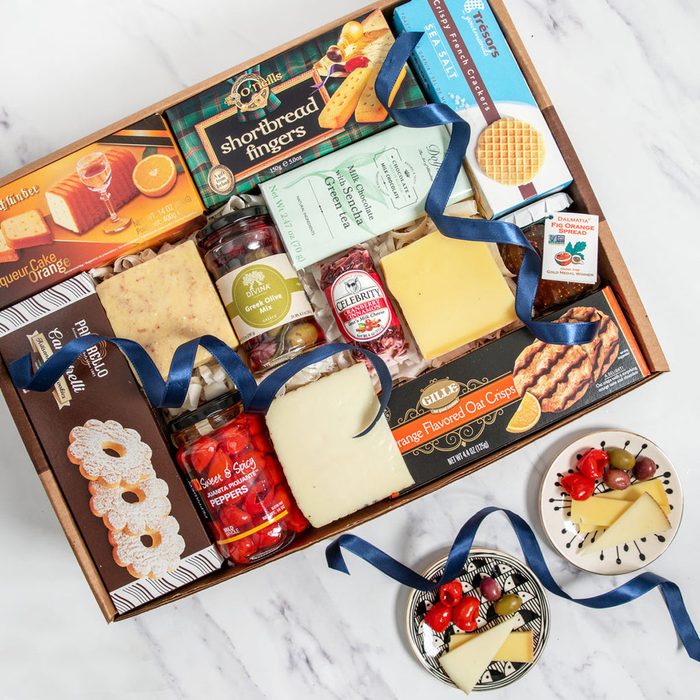International Charcuterie Gift Box