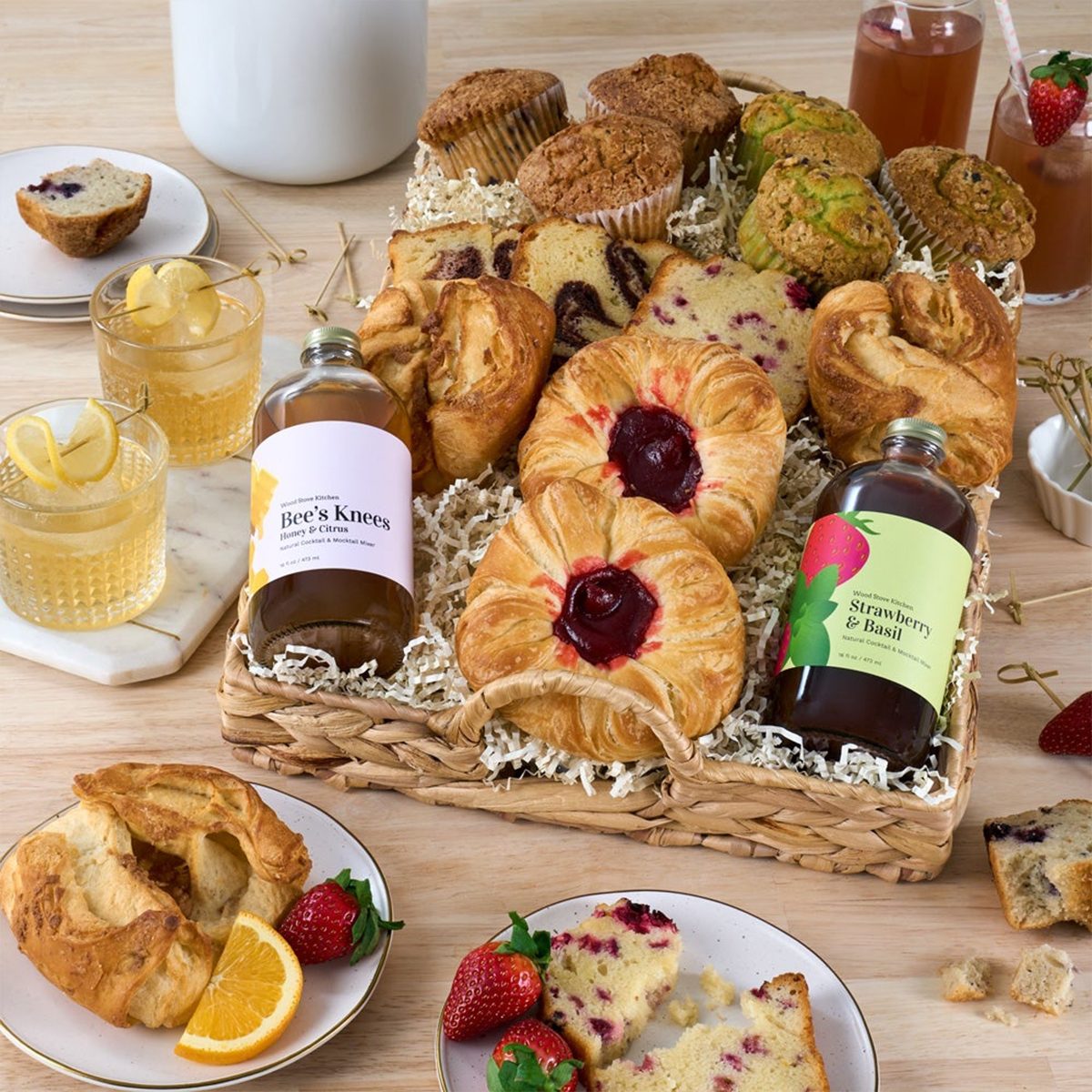 Juice Bar Breakfast Basket Ecomm Via Gourmetgiftbaskets.com