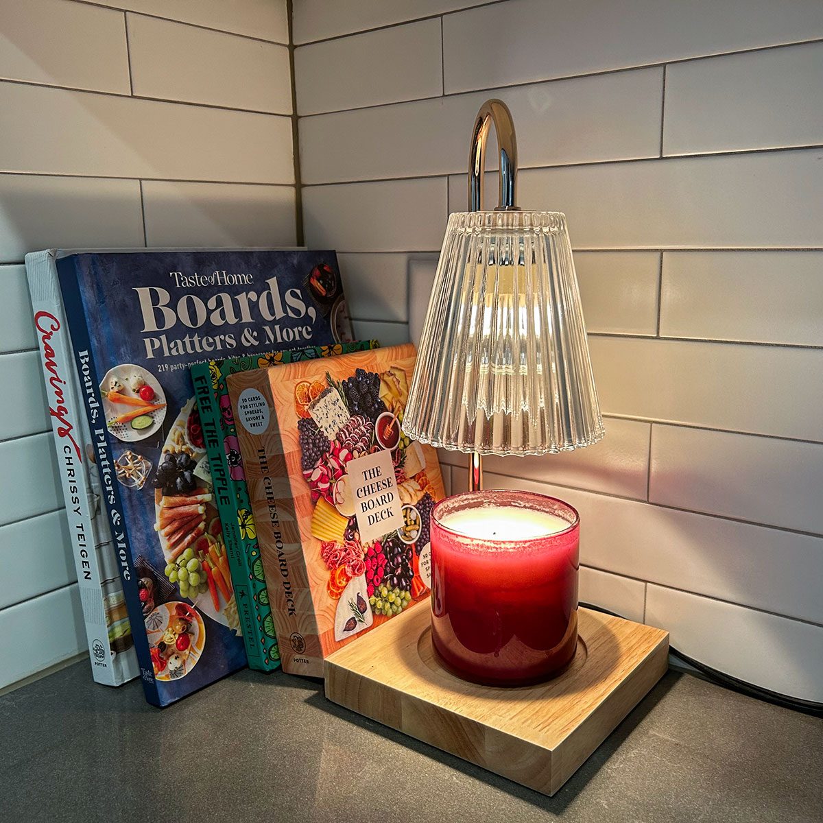 We Tried the Internet’s Favorite Candle Warmer Lamp—Here’s Our Review