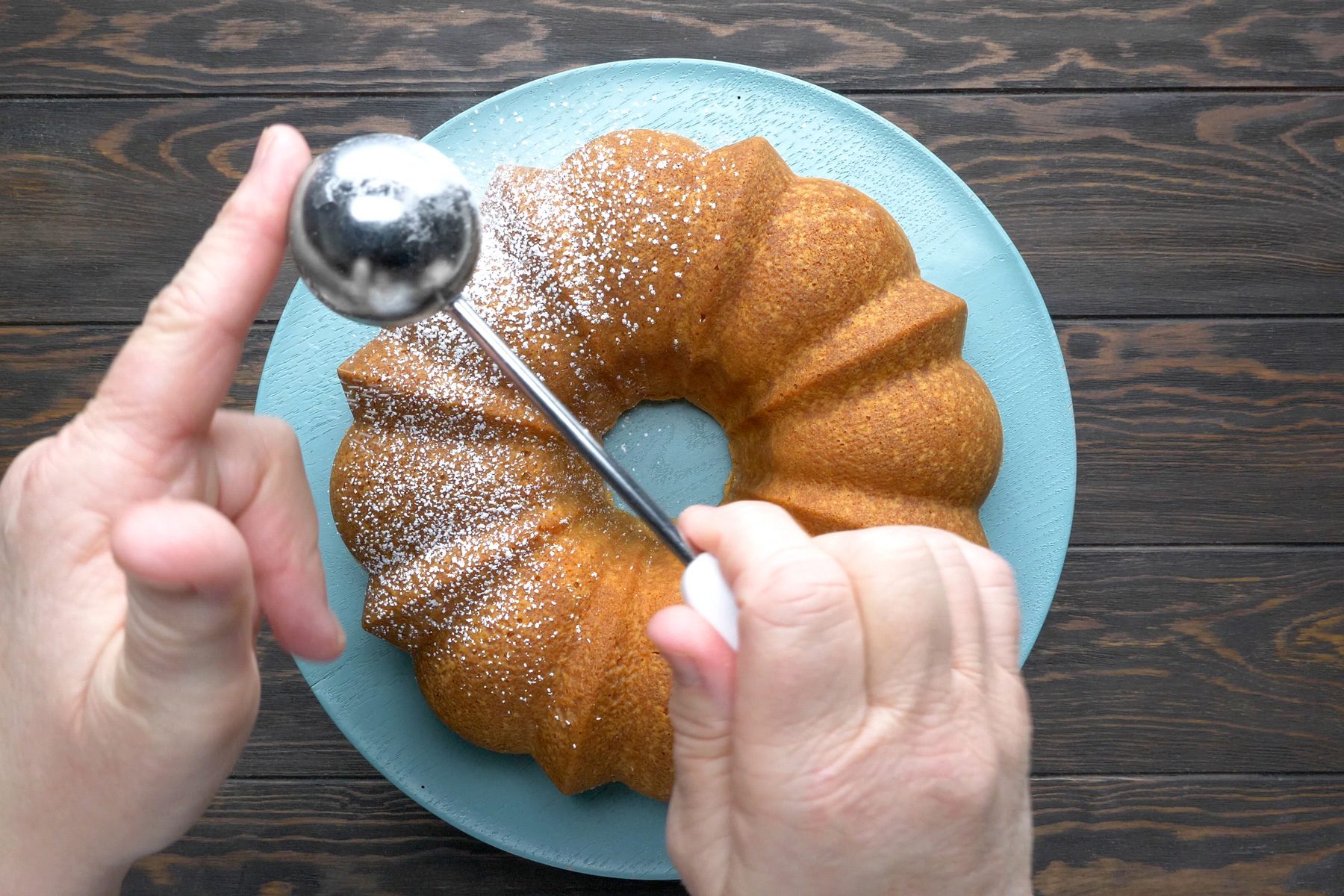 Sour Cream Pound Cake Tohvs19 2727 Bl 04 01 4