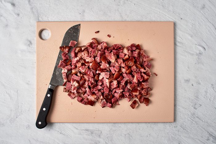 Cool and cube the ham.