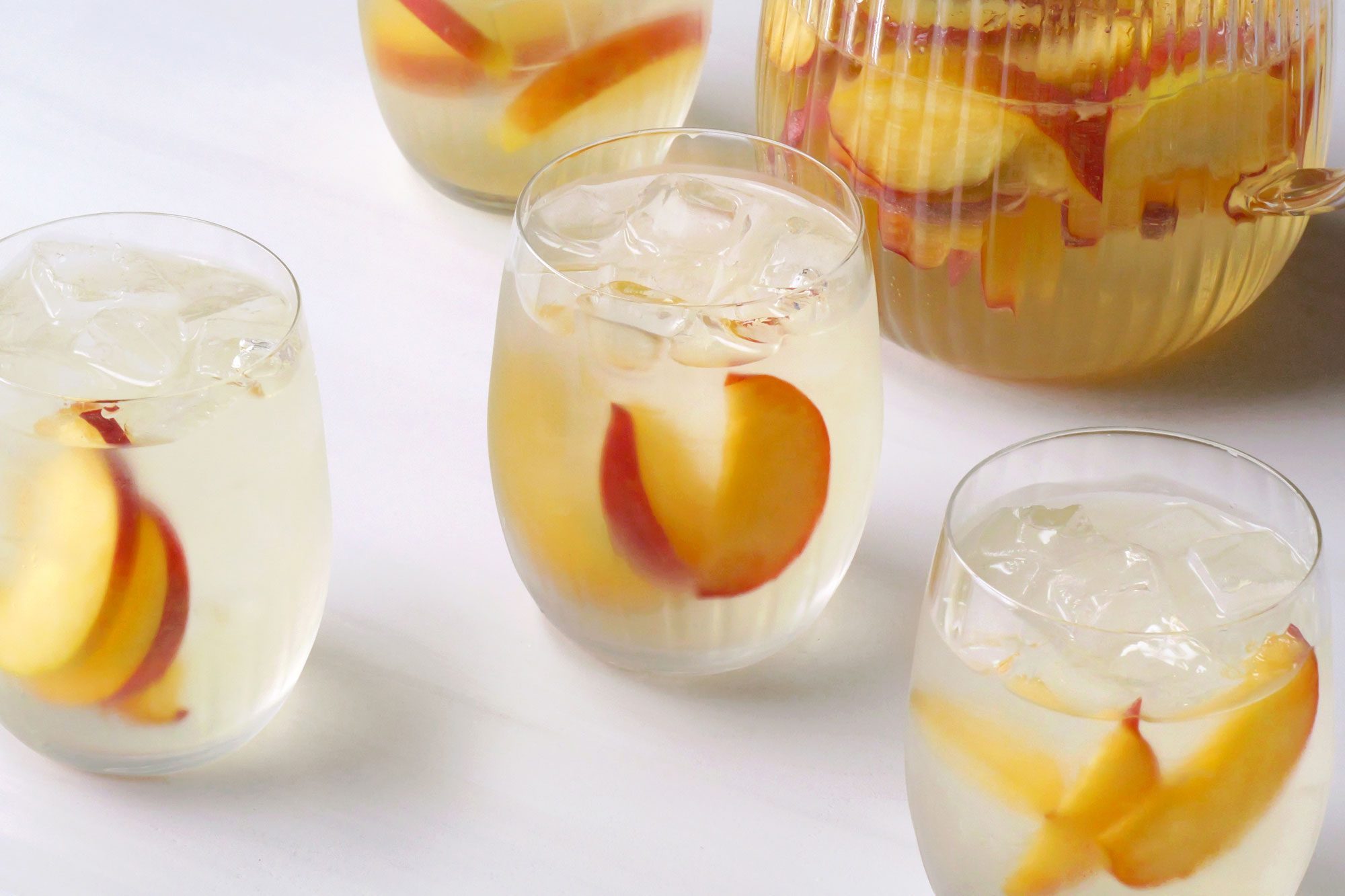 Peach Sangria with peach slices
