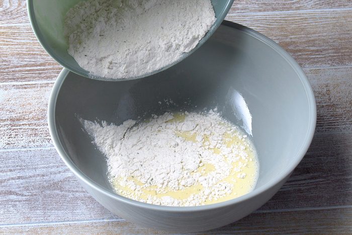 Zucchini Fritters Thvs24 2477 Mr 06 04 2