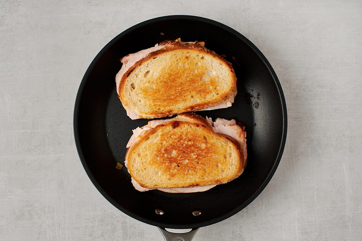 Grill sandwiches