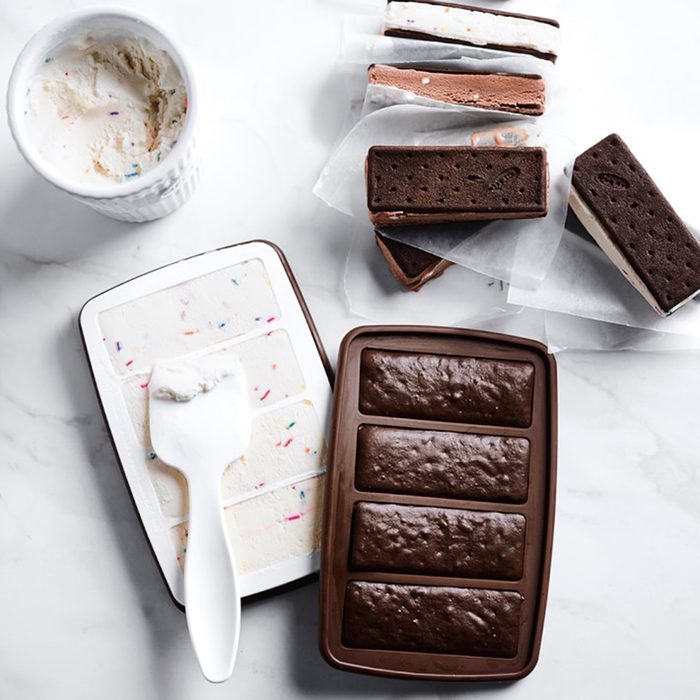 Ws Ice Cream Sandiwch Mold