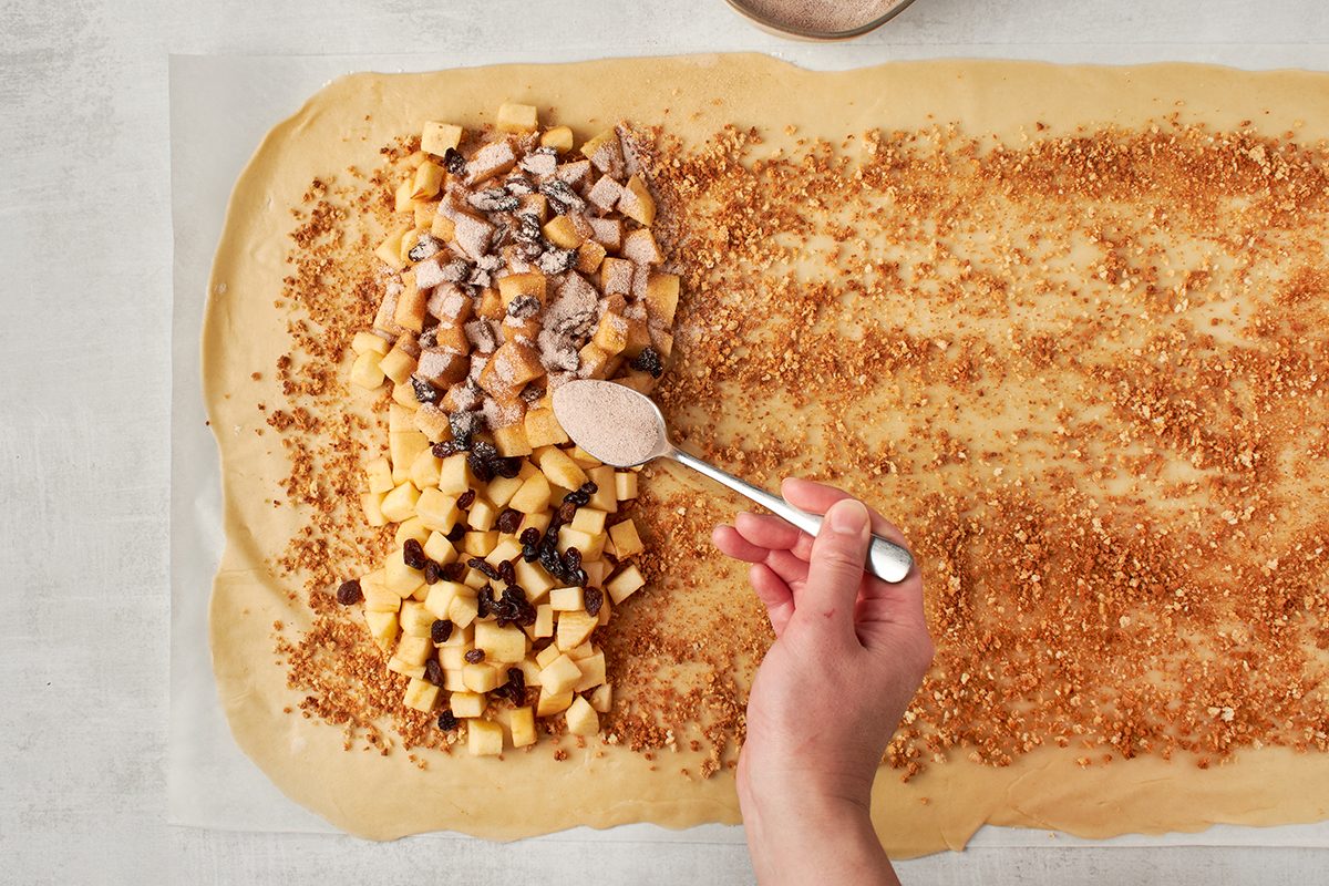 Sprinkle cinnamon sugar