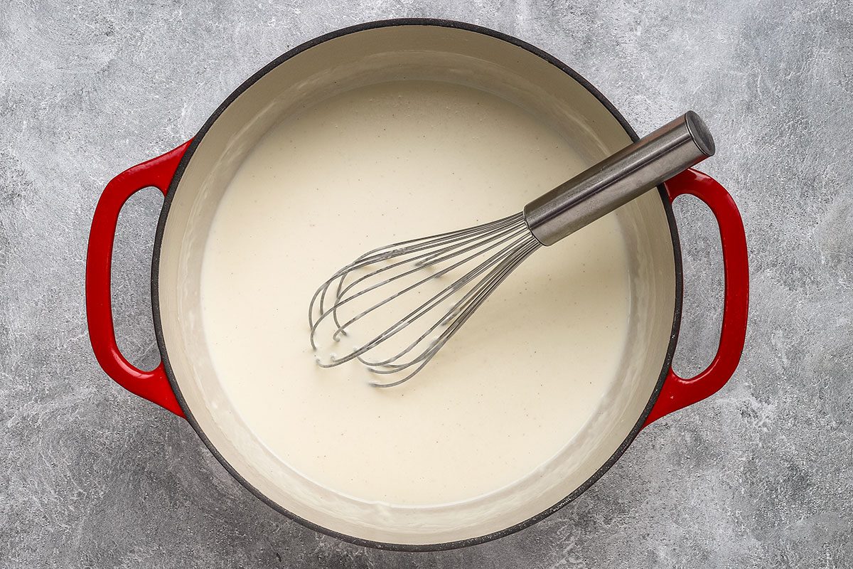 A thickened creamy sauce for chicken tetrazzini casserole.