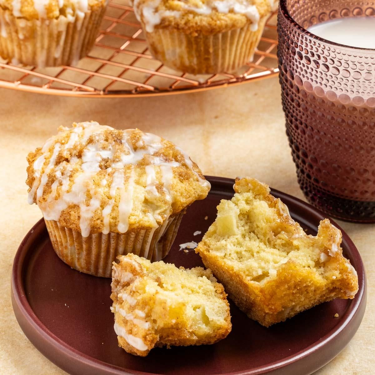 Apple Muffins
