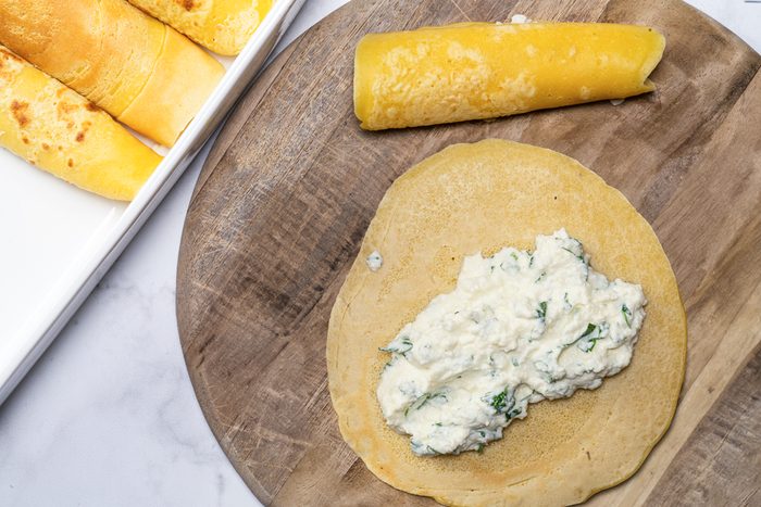 filling the Manicotti Shells