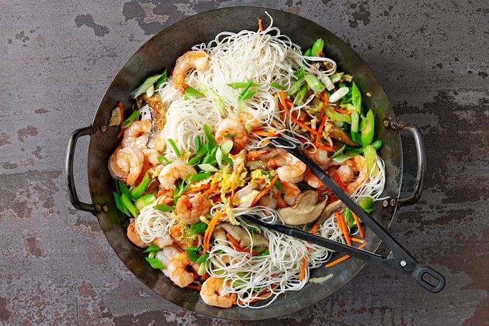 add shrimps and rice noodles